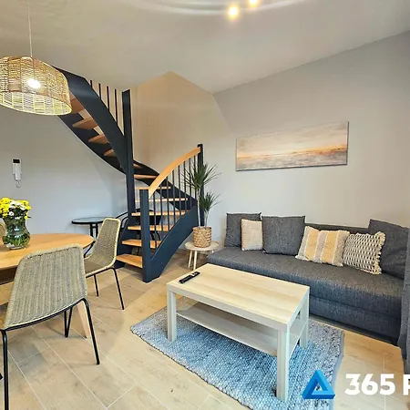 365pam - Premium W Ustroniu Morskim 別荘